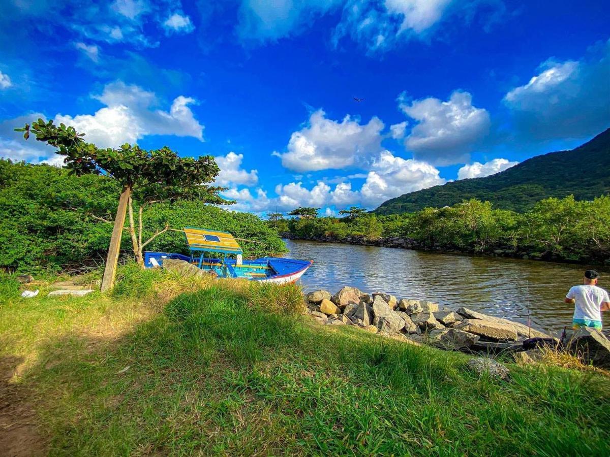 Vila Agradavel Com Piscina. Villa Peruíbe Eksteriør billede